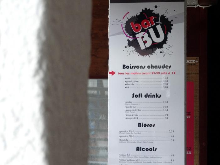 Panneau tarifaire le Bar Bu à Arc 1800